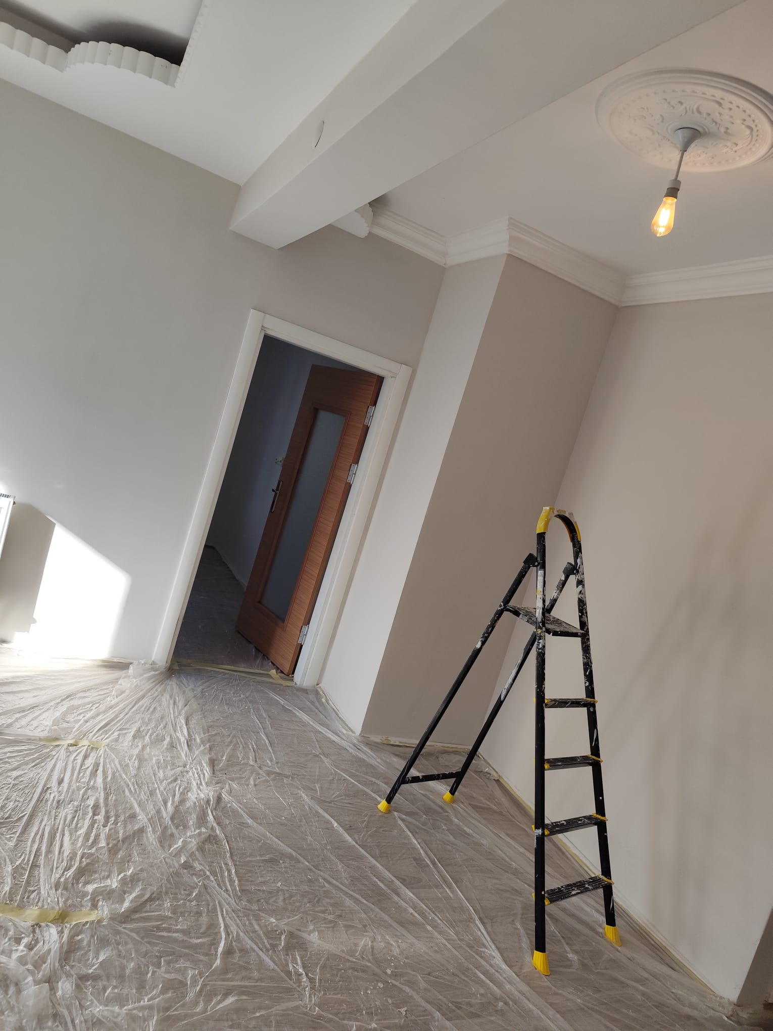 Karakaş Boya Badana Tamir ve Tadilat